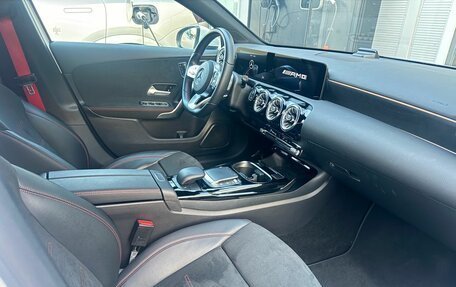 Mercedes-Benz A-Класс AMG, 2021 год, 3 780 000 рублей, 14 фотография