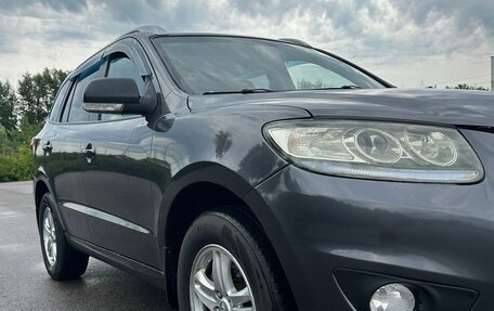 Hyundai Santa Fe III рестайлинг, 2011 год, 970 000 рублей, 2 фотография