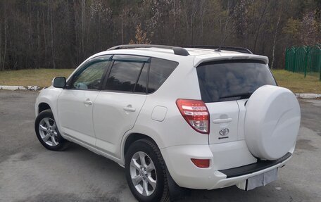 Toyota RAV4, 2011 год, 1 250 000 рублей, 8 фотография