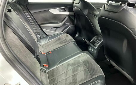 Audi A4, 2017 год, 2 299 000 рублей, 13 фотография