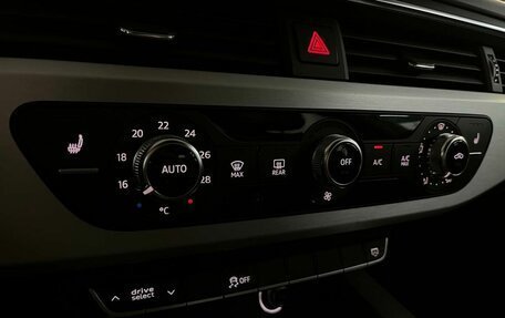 Audi A4, 2017 год, 2 299 000 рублей, 19 фотография