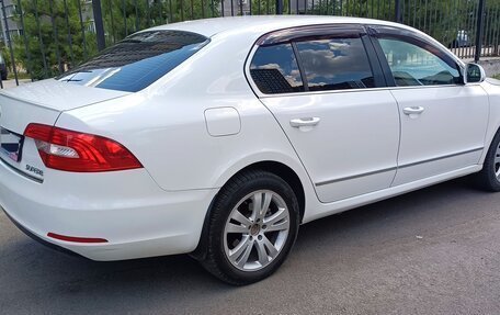 Skoda Superb III рестайлинг, 2013 год, 799 000 рублей, 4 фотография
