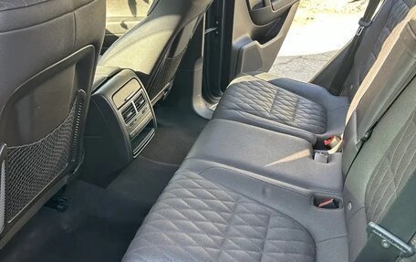 Volkswagen Touareg III, 2011 год, 2 300 000 рублей, 6 фотография