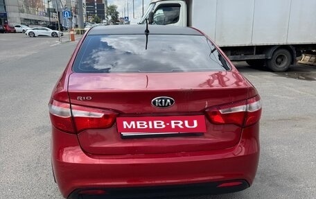 KIA Rio III рестайлинг, 2013 год, 350 000 рублей, 5 фотография