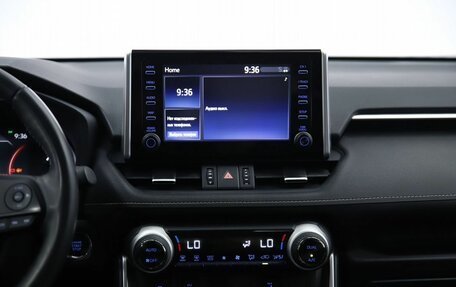 Toyota RAV4, 2020 год, 3 790 000 рублей, 18 фотография