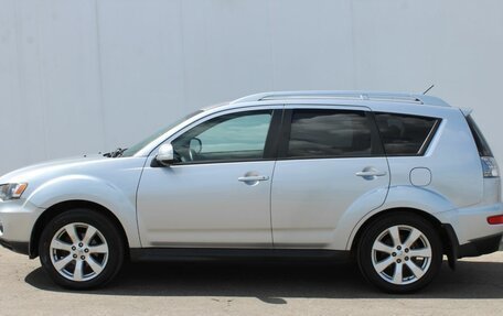 Mitsubishi Outlander III рестайлинг 3, 2010 год, 1 040 000 рублей, 4 фотография