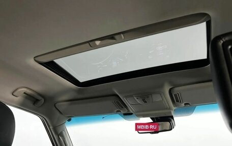 Nissan Patrol, 2012 год, 1 400 000 рублей, 15 фотография