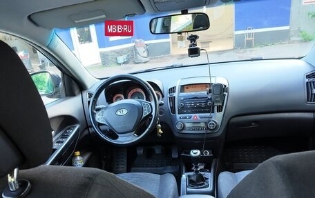 KIA cee'd I рестайлинг, 2009 год, 480 000 рублей, 35 фотография