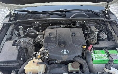 Toyota Hilux VIII, 2016 год, 2 190 000 рублей, 6 фотография