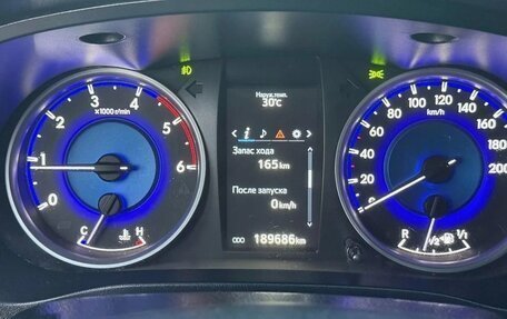 Toyota Hilux VIII, 2016 год, 2 190 000 рублей, 9 фотография