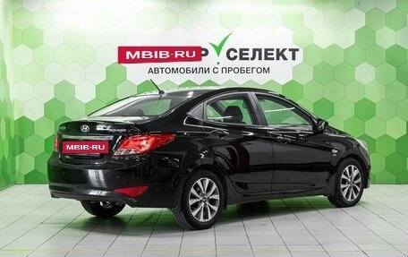 Hyundai Solaris II рестайлинг, 2015 год, 1 000 000 рублей, 2 фотография