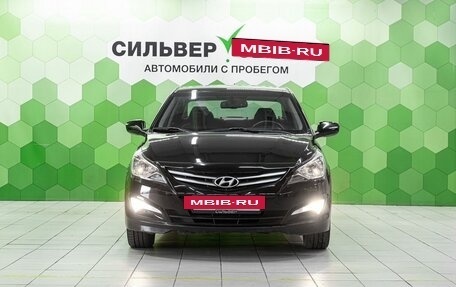 Hyundai Solaris II рестайлинг, 2015 год, 1 000 000 рублей, 3 фотография
