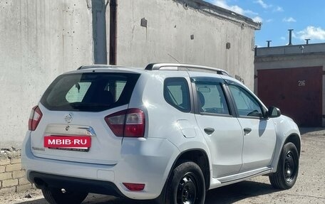 Nissan Terrano III, 2016 год, 1 000 000 рублей, 5 фотография