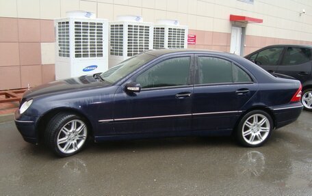 Mercedes-Benz C-Класс, 2000 год, 299 000 рублей, 3 фотография