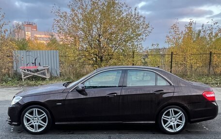 Mercedes-Benz E-Класс, 2011 год, 1 650 000 рублей, 5 фотография
