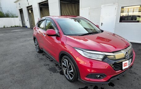Honda Vezel, 2018 год, 1 850 000 рублей, 3 фотография