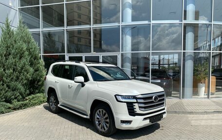 Toyota Land Cruiser, 2026 год, 15 800 000 рублей, 3 фотография
