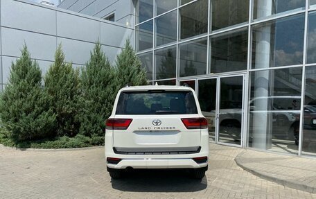 Toyota Land Cruiser, 2026 год, 15 800 000 рублей, 6 фотография