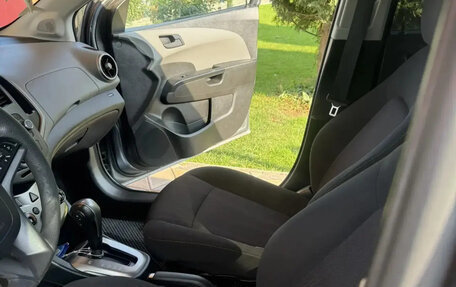 Chevrolet Aveo III, 2014 год, 700 000 рублей, 6 фотография