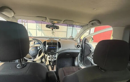 Chevrolet Aveo III, 2014 год, 700 000 рублей, 13 фотография