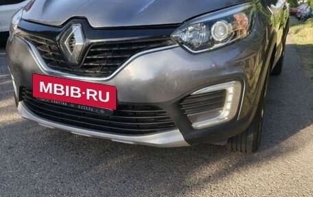 Renault Kaptur I рестайлинг, 2017 год, 1 700 000 рублей, 3 фотография