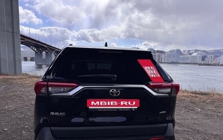 Toyota RAV4, 2020 год, 3 170 000 рублей, 7 фотография