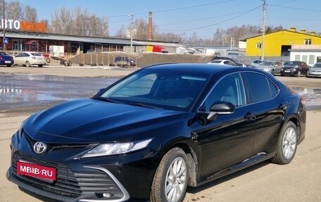 Toyota Camry, 2021 год, 1 999 000 рублей, 11 фотография