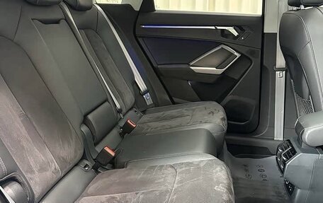 Audi Q3, 2023 год, 2 430 000 рублей, 9 фотография