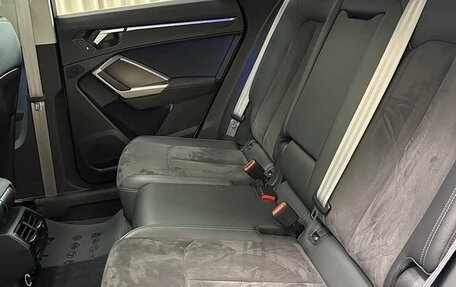 Audi Q3, 2023 год, 2 430 000 рублей, 10 фотография