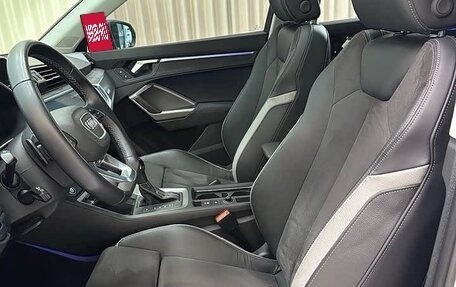 Audi Q3, 2023 год, 2 430 000 рублей, 5 фотография
