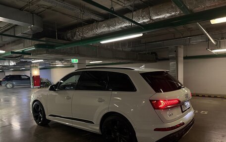 Audi Q7, 2021 год, 5 900 000 рублей, 9 фотография