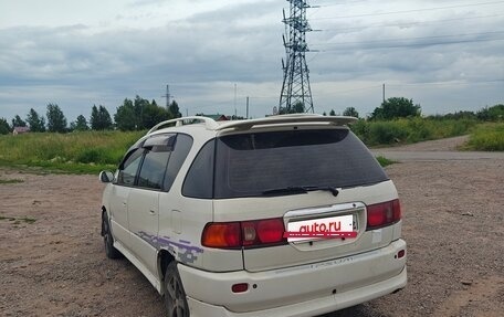 Toyota Ipsum II, 1998 год, 400 000 рублей, 7 фотография