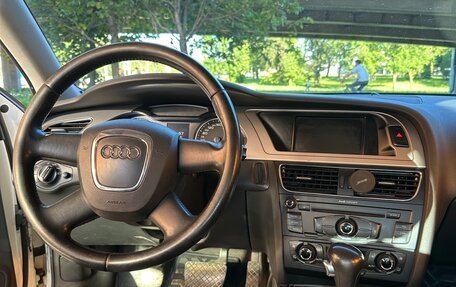 Audi A4, 2010 год, 860 000 рублей, 10 фотография