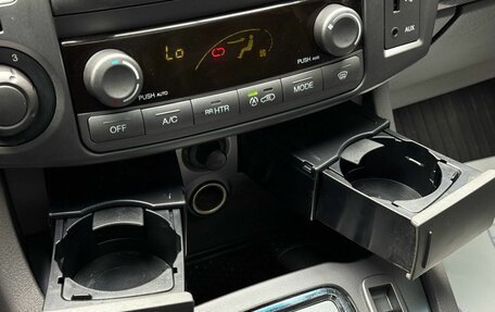 SsangYong Stavic, 2014 год, 1 569 000 рублей, 22 фотография