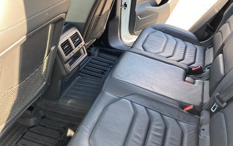 Volkswagen Touareg III, 2018 год, 4 400 000 рублей, 5 фотография