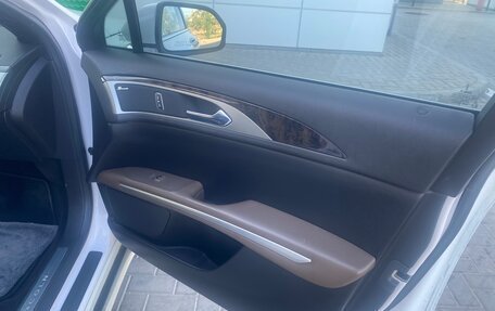 Lincoln MKZ II рестайлинг, 2014 год, 1 600 000 рублей, 4 фотография