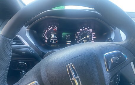 Lincoln MKZ II рестайлинг, 2014 год, 1 600 000 рублей, 9 фотография