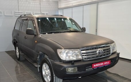 Toyota Land Cruiser 100 рестайлинг 2, 2006 год, 1 250 000 рублей, 1 фотография