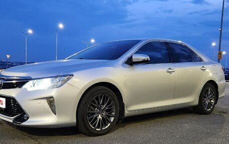 Toyota Camry, 2016 год, 2 100 000 рублей, 2 фотография