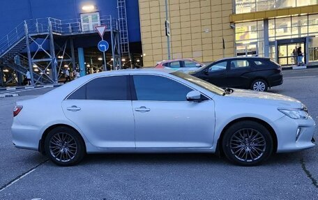 Toyota Camry, 2016 год, 2 100 000 рублей, 4 фотография