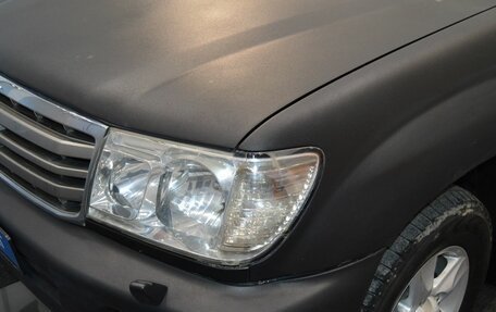 Toyota Land Cruiser 100 рестайлинг 2, 2006 год, 1 250 000 рублей, 8 фотография