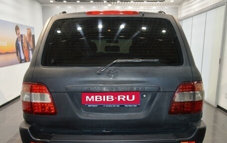 Toyota Land Cruiser 100 рестайлинг 2, 2006 год, 1 250 000 рублей, 5 фотография