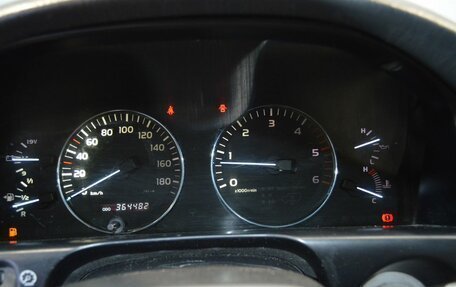 Toyota Land Cruiser 100 рестайлинг 2, 2006 год, 1 250 000 рублей, 20 фотография