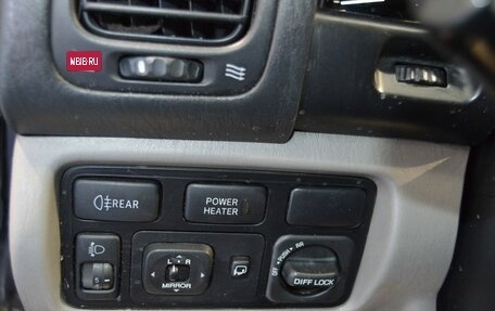 Toyota Land Cruiser 100 рестайлинг 2, 2006 год, 1 250 000 рублей, 19 фотография