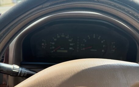 Toyota Camry V40, 1996 год, 400 000 рублей, 10 фотография