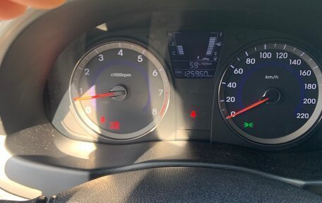 Hyundai Solaris II рестайлинг, 2014 год, 750 000 рублей, 7 фотография
