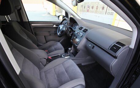 Volkswagen Touran III, 2012 год, 1 295 000 рублей, 16 фотография