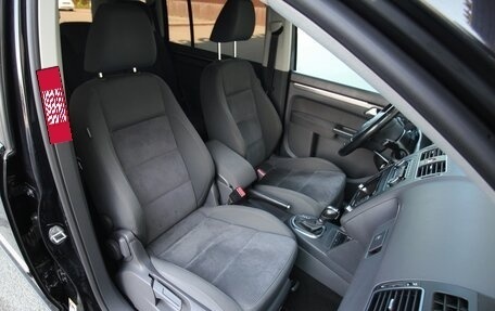 Volkswagen Touran III, 2012 год, 1 295 000 рублей, 14 фотография