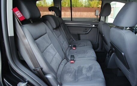 Volkswagen Touran III, 2012 год, 1 295 000 рублей, 18 фотография