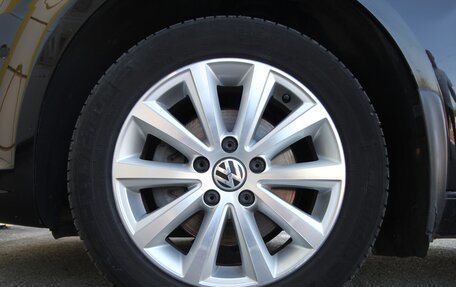 Volkswagen Touran III, 2012 год, 1 295 000 рублей, 30 фотография
